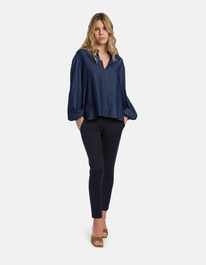 Regular-fit shirt in rigid denim