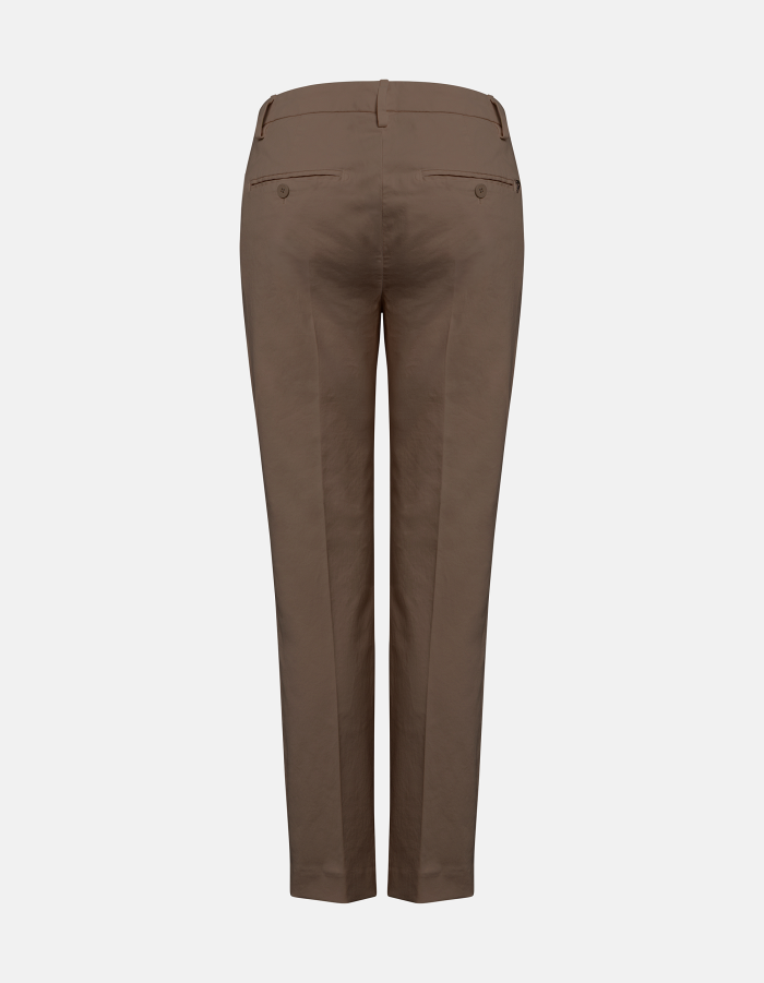 Perfect slim-fit trousers in warm hand gabardine