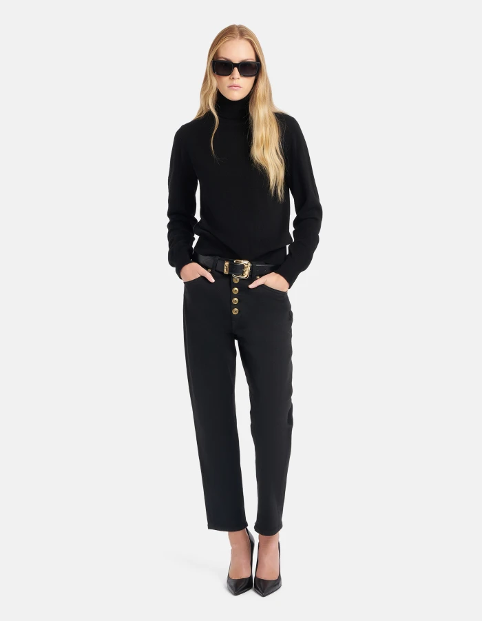 Jeans Koons loose in bull stretch