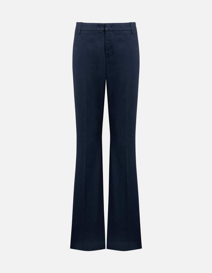 Lexi skinny bootcut trousers in peach-finish satin