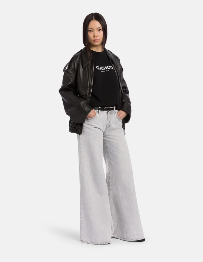 Jeans Marlen mit weitem Bein aus Rigid Denim