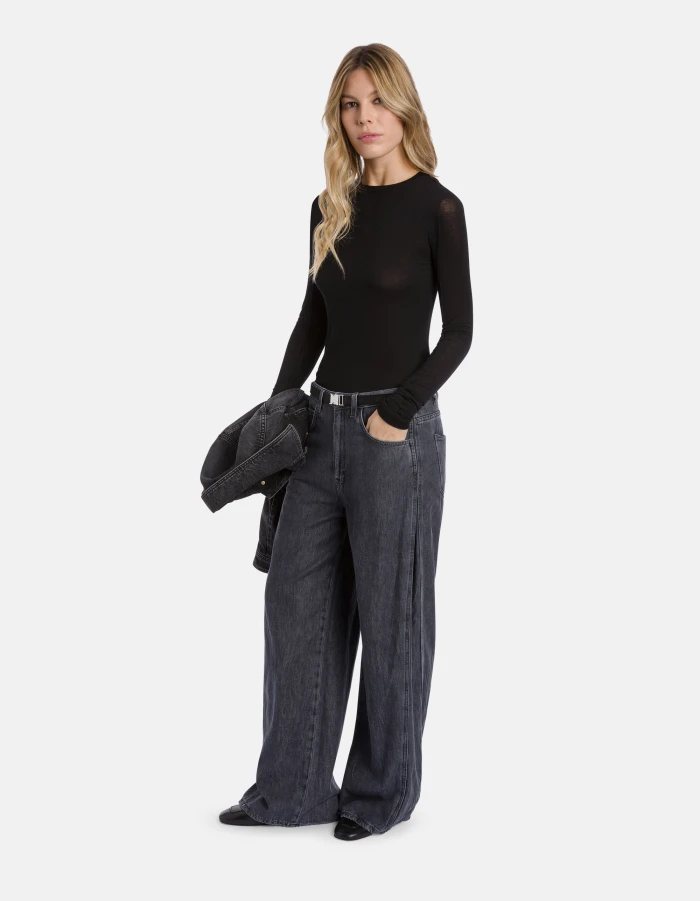 T-shirt girocollo slim in interlock