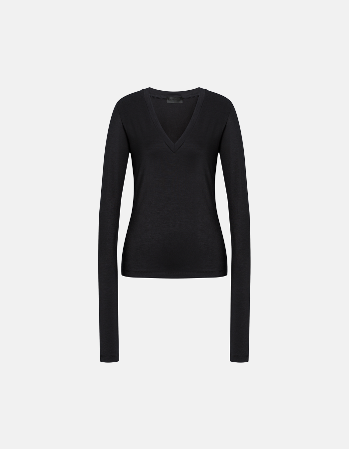 Slim-fit V-neck viscose T-shirt