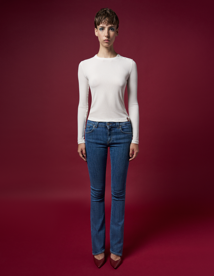 T-shirt slim in costina di viscosa