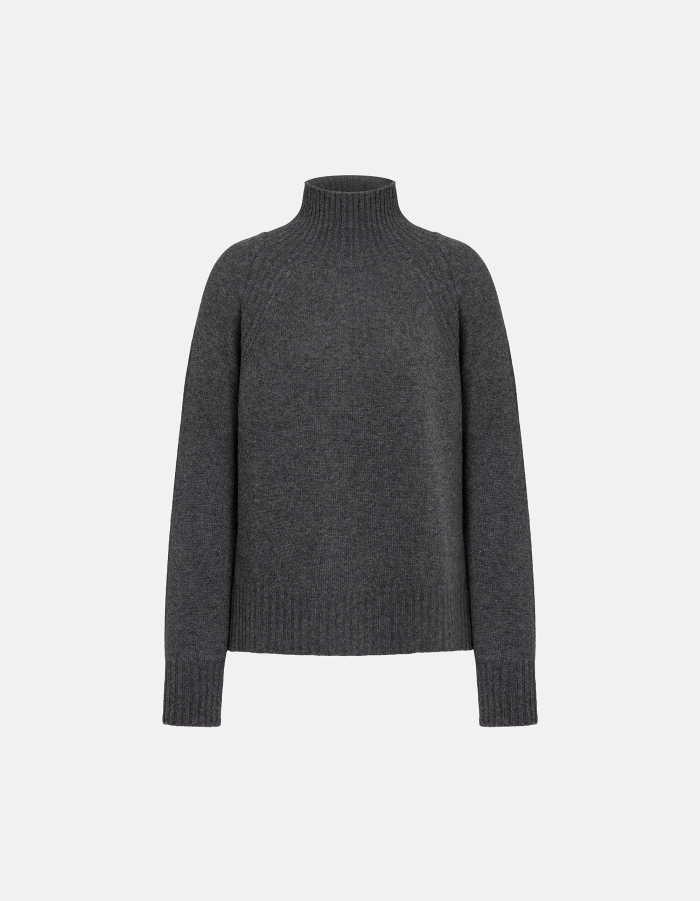 Regular-fit polo-neck jumper in wool and cashmere