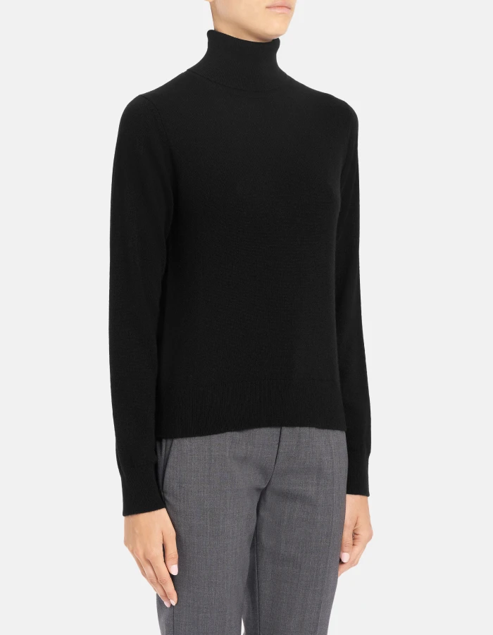 Maglia dolcevita slim in lana cashmere