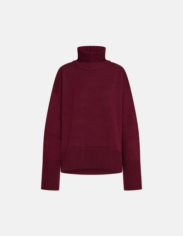 Maglia dolcevita over in lana