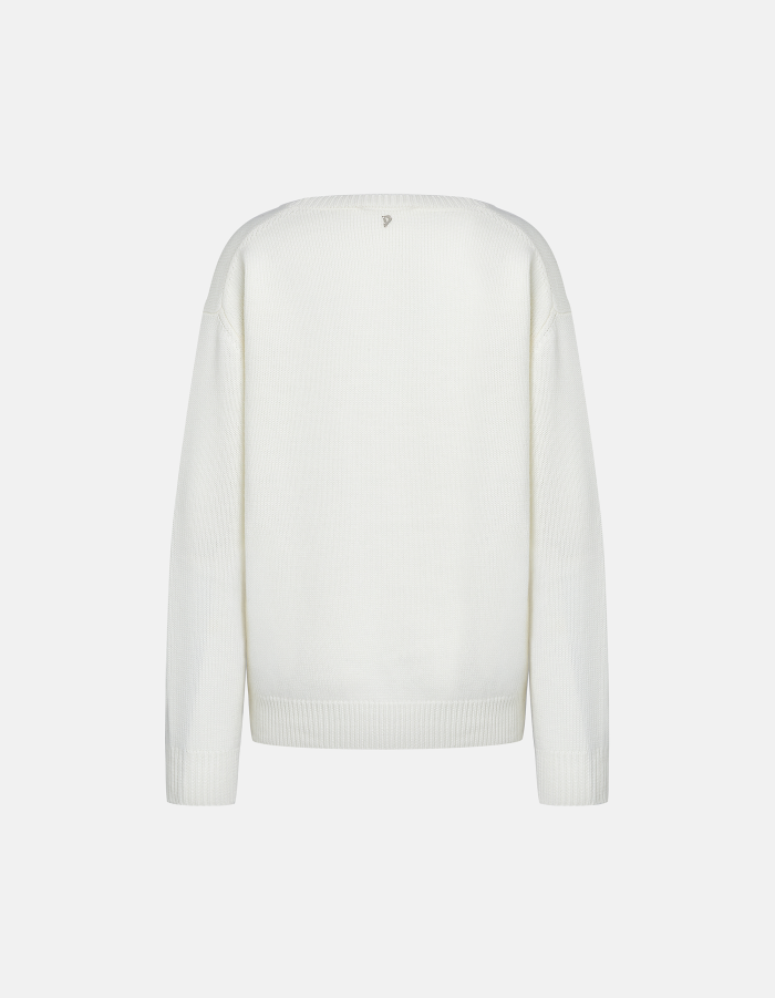 Regular-fit V-neck jumper in wool