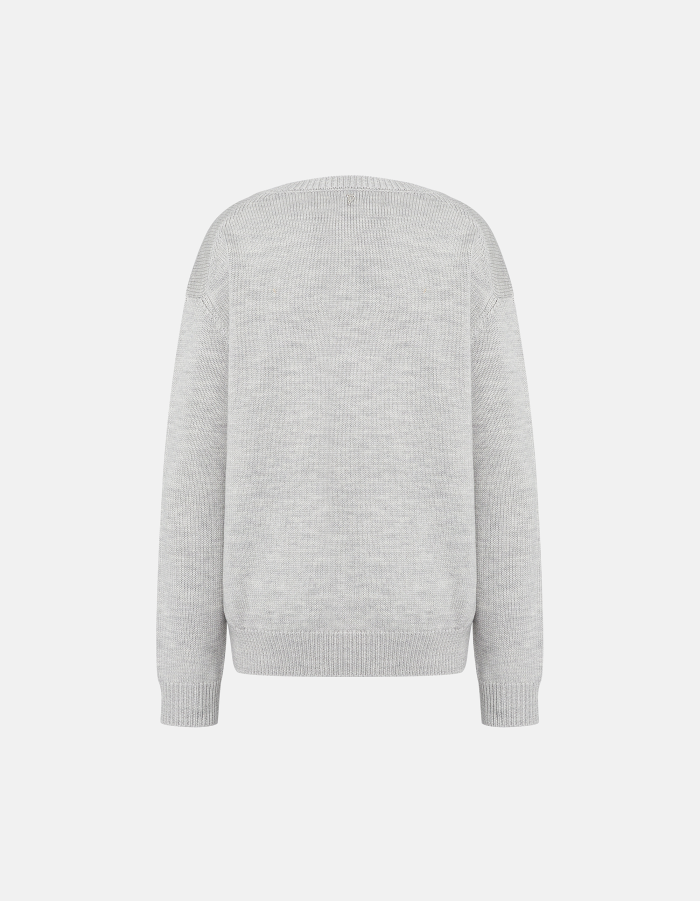 Regular-fit V-neck jumper in wool