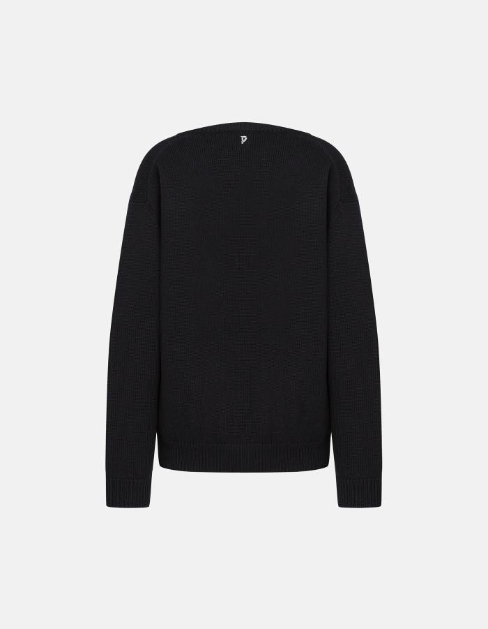 Regular-fit V-neck jumper in wool