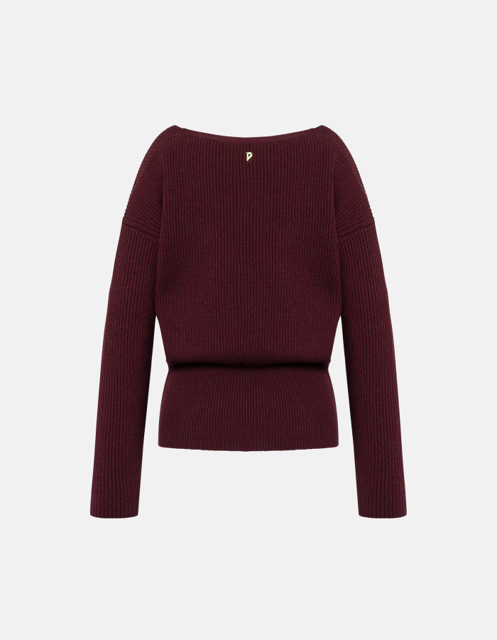 Regular-fit V-neck jumper in English rib-stitch