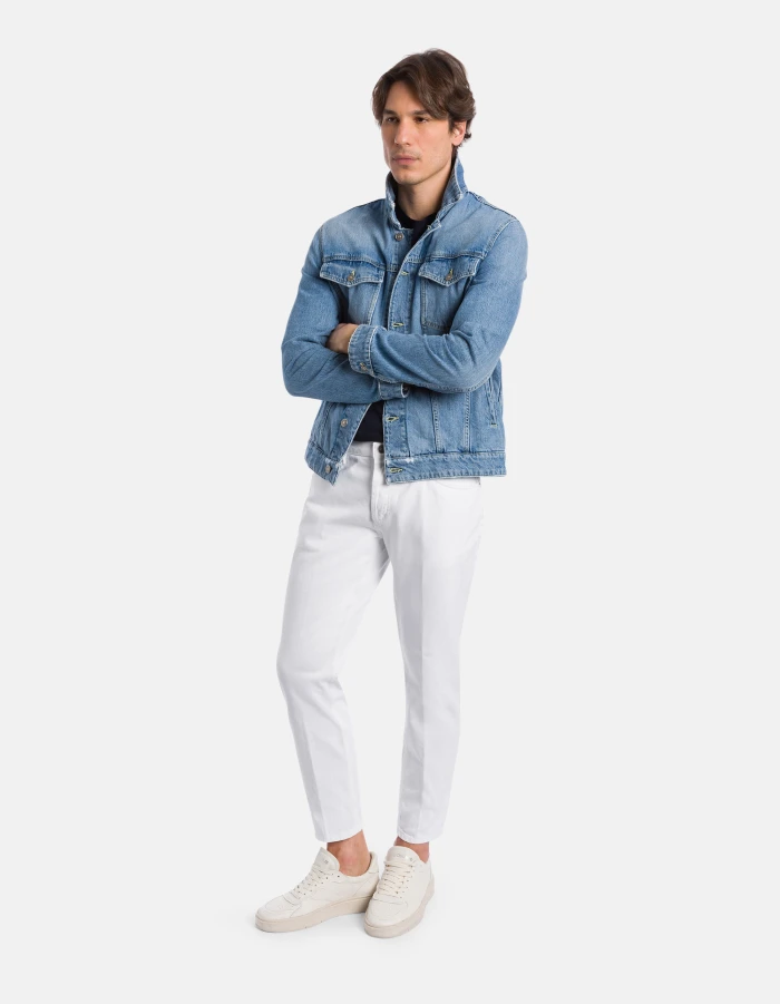 Regular-fit rigid denim jacket