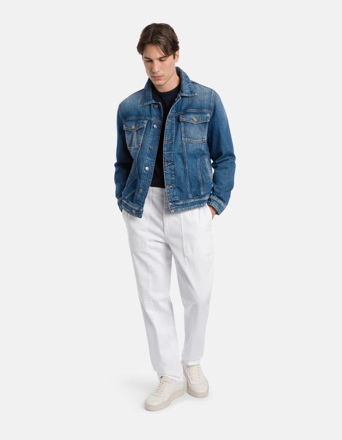 Regular-fit rigid denim jacket