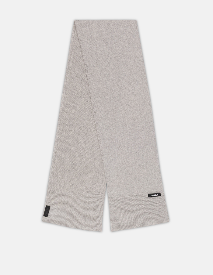 Cashmere scarf