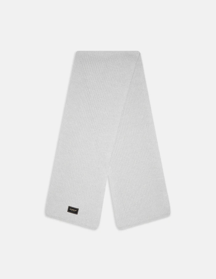 Scarf in technical wool