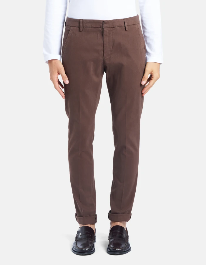 Pantaloni Gaubert slim in gabardina mano calda