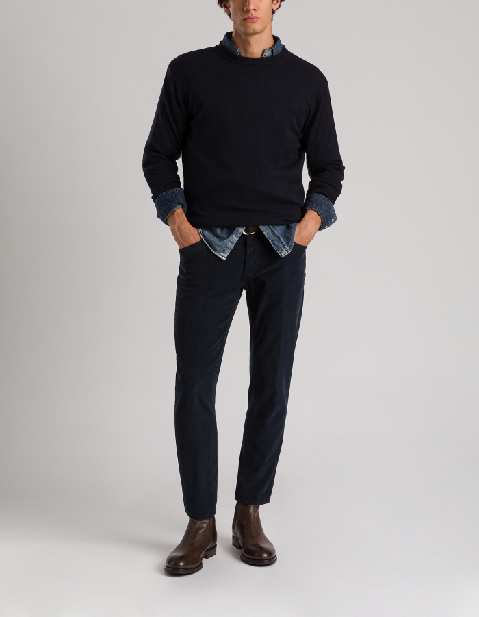 Brighton carrot-fit trousers in stretch velvet