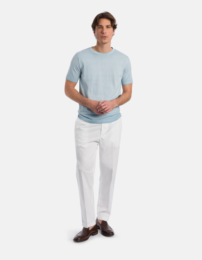 Carrot-Fit Hose Zyan aus leichtem Gabardine