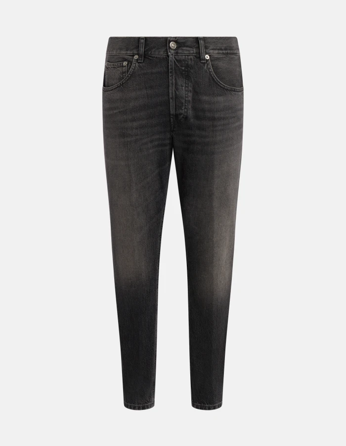 Carrot-Fit Jeans Dian aus nachhaltigem Rigid Denim