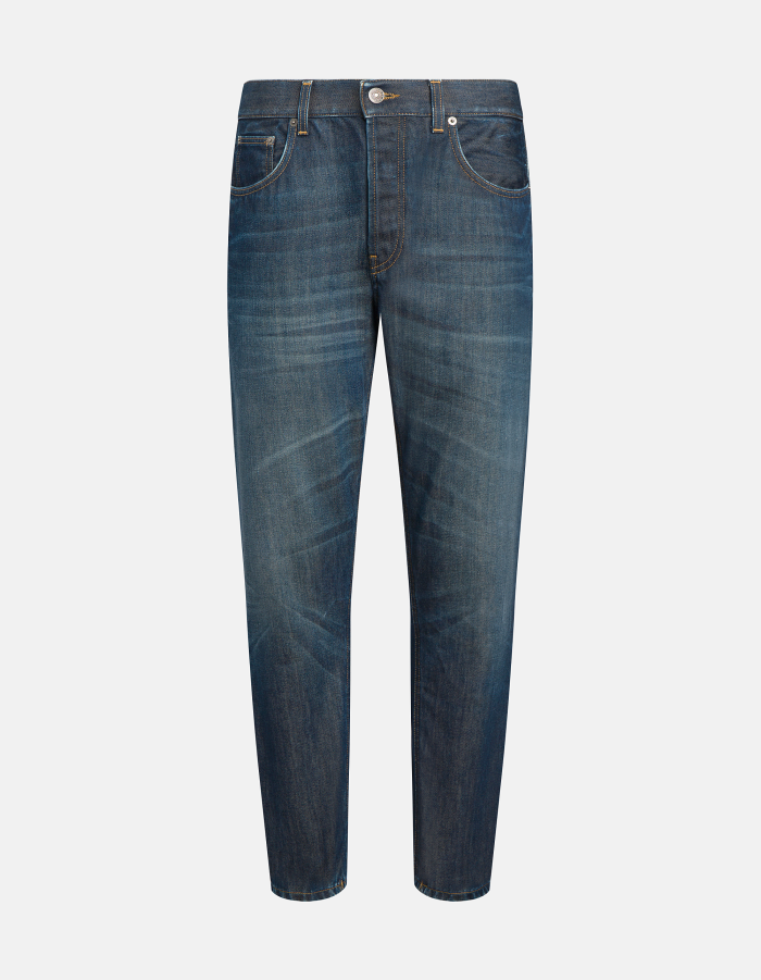 Dian carrot-cut jeans in sustainable rigid denim