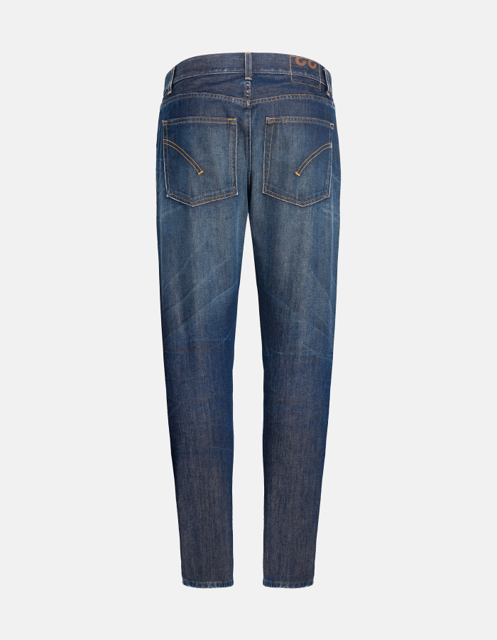 Dian carrot-cut jeans in sustainable rigid denim