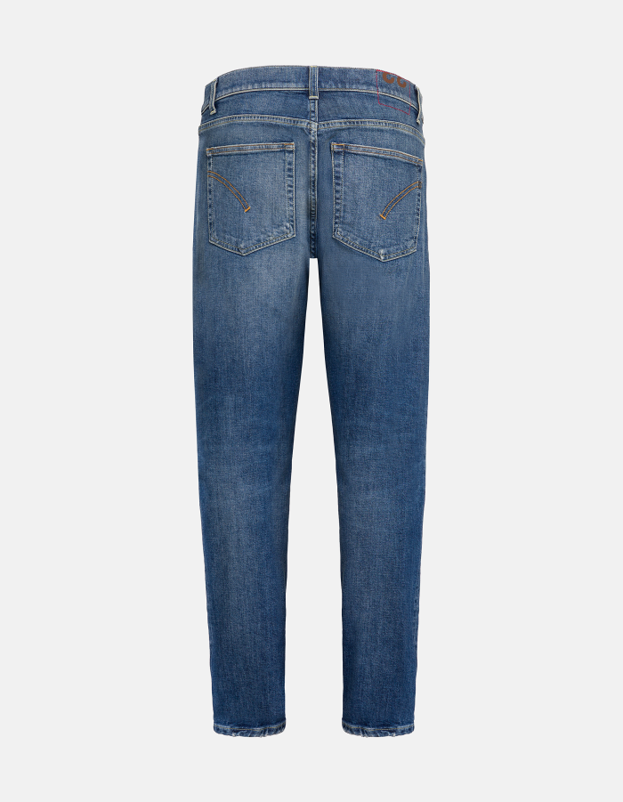 Dian carrot-fit jeans in sustainable stretch denim