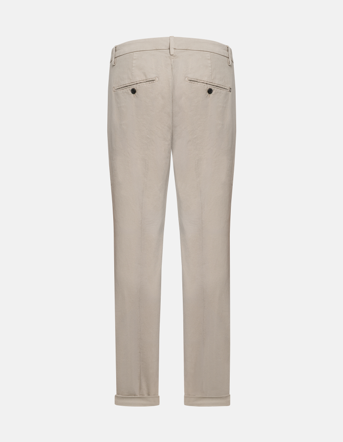 Hose Gaubert in lockerer normaler Passform aus warmem Gabardine