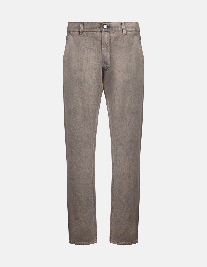 Oliver loose-fit jeans in responsible rigid denim