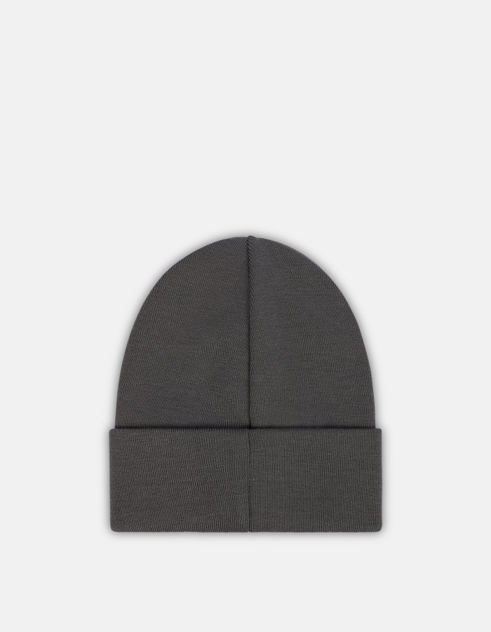 Technical wool hat