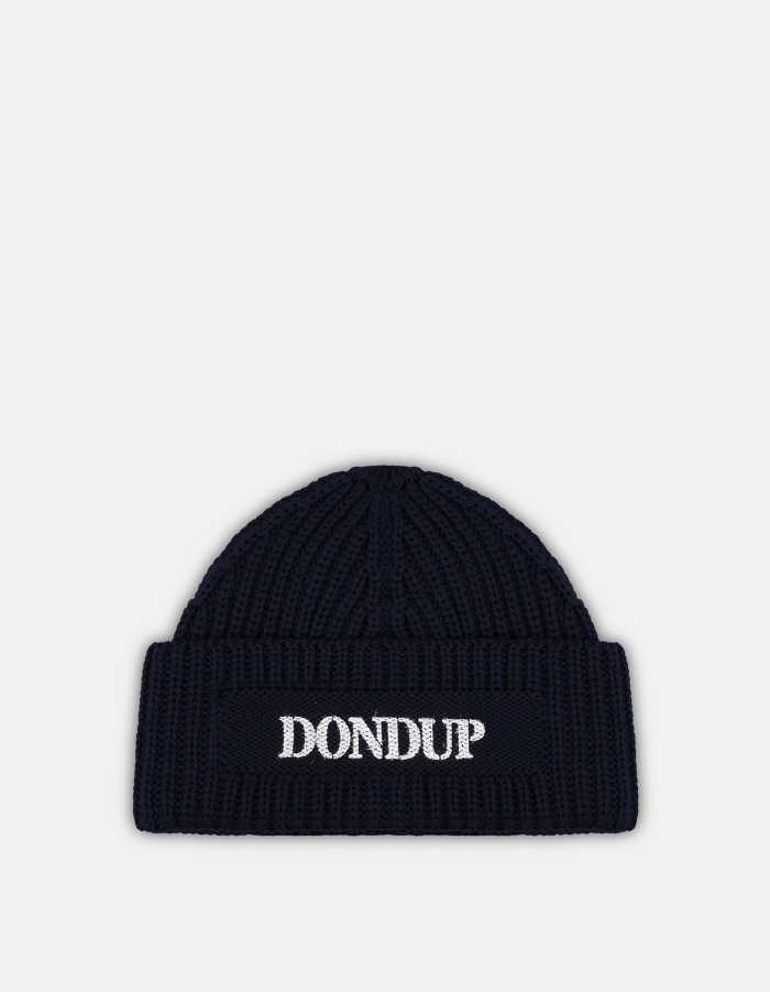 Technical wool hat