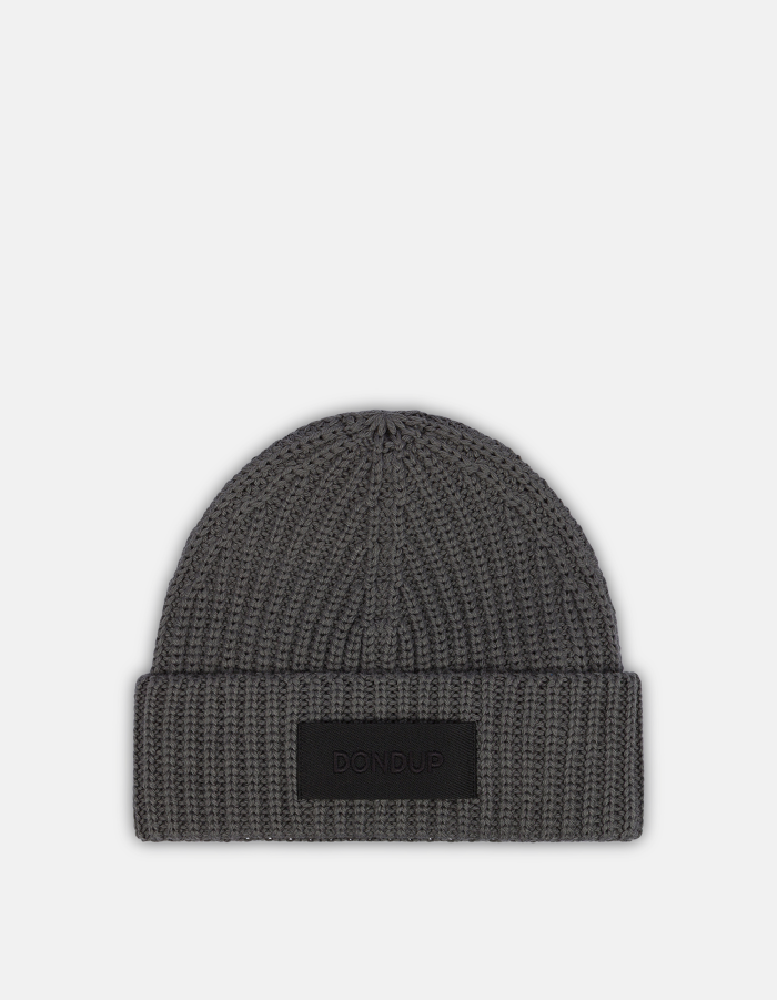 Technical wool hat
