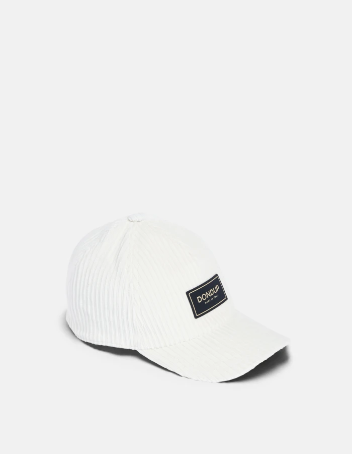 Baseball cap in corduroy