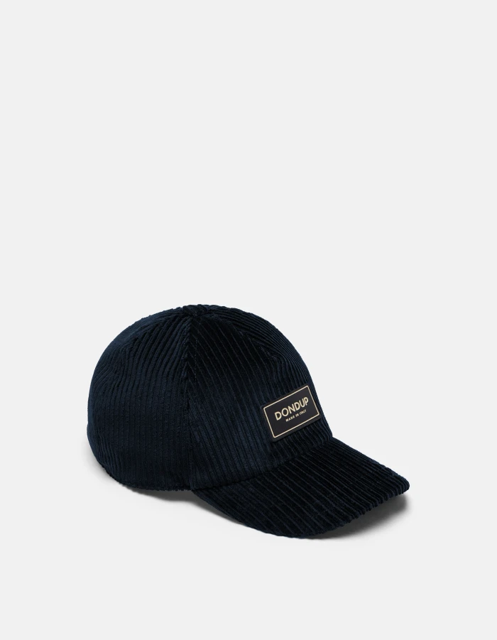 Baseball cap in corduroy