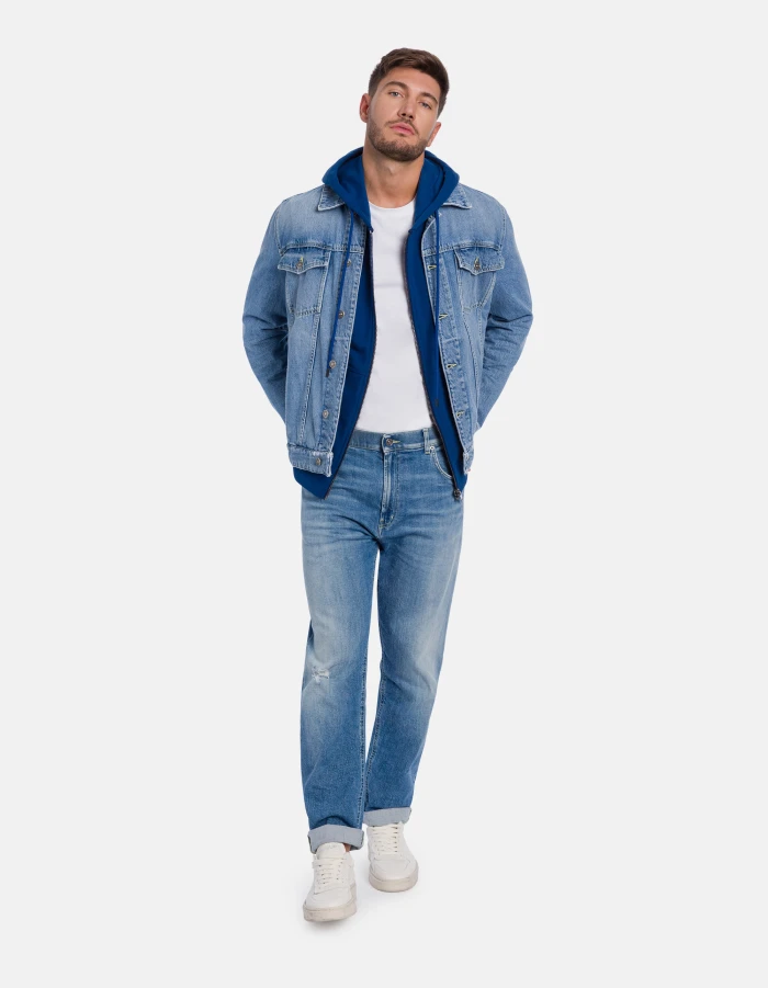 Regular-Fit T-Shirt aus Jersey mit Rundhalsausschnitt