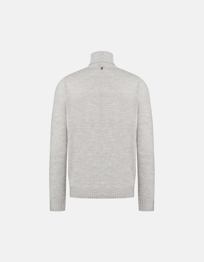 Maglia dolcevita regular in lana basica
