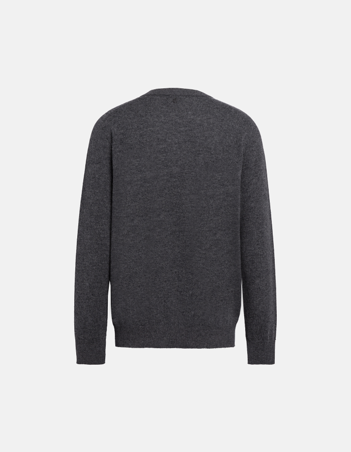 Regular-fit crew-neck jumper in cashmere-blend fabric