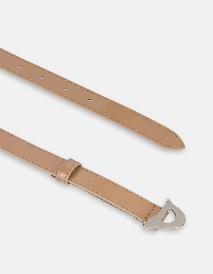 Patent leather belt