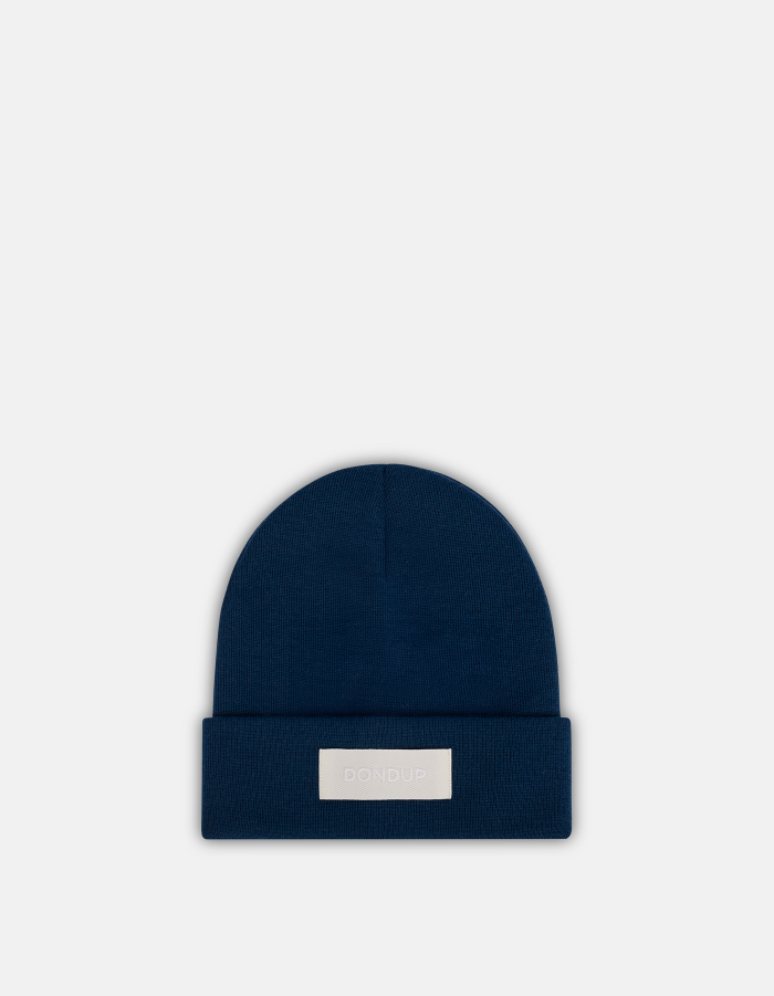 Technical wool hat