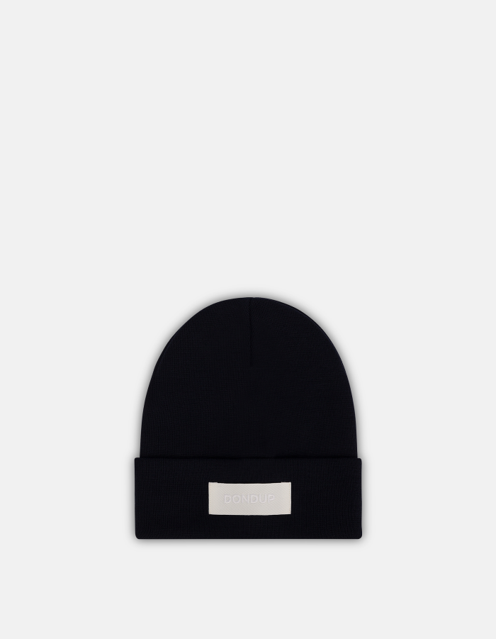 Technical wool hat