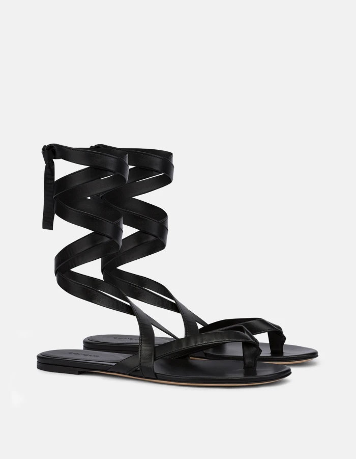 Flat leather sandals