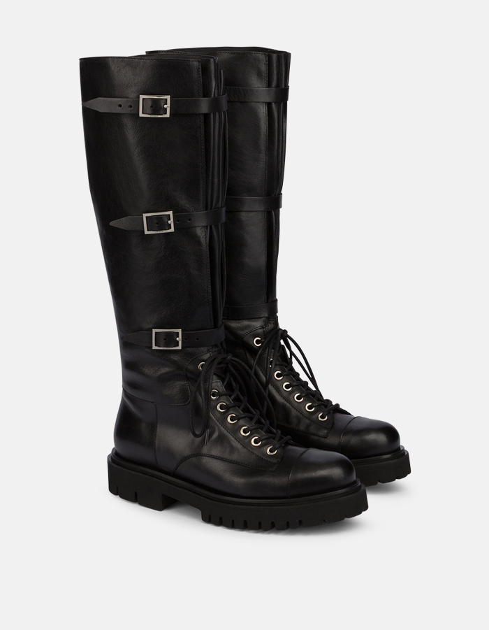 Vacchetta leather boots