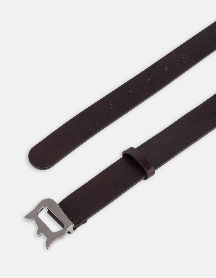 Belt in brushed leather