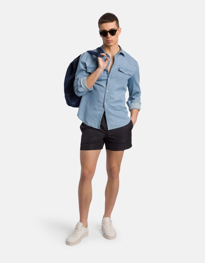 Short boxer shorts in technical fabric